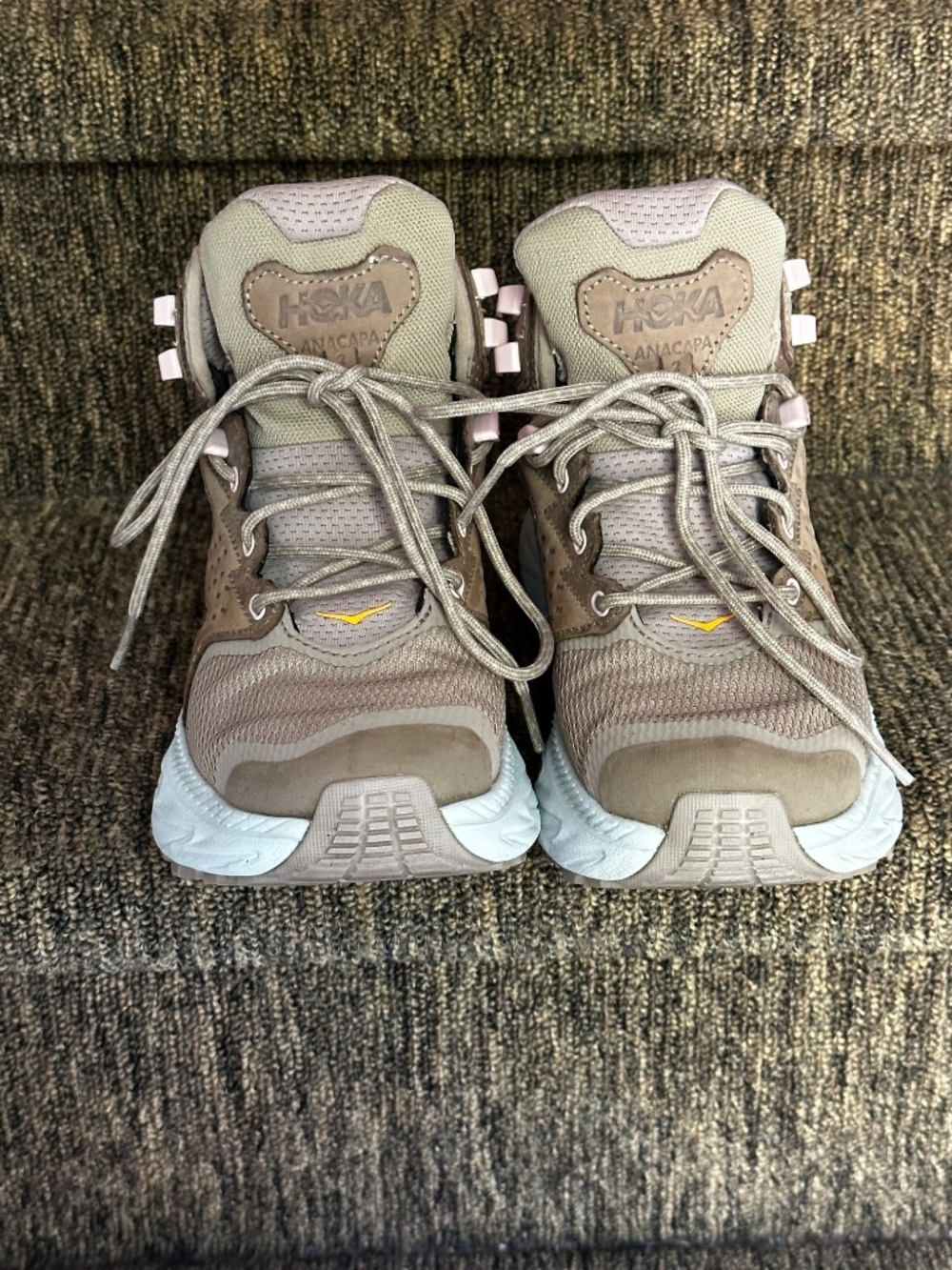 HOKA Anacapa 2 Mid GTX Women's Boots Size 6B (EU 37.1/2) - Worn Once, Like New